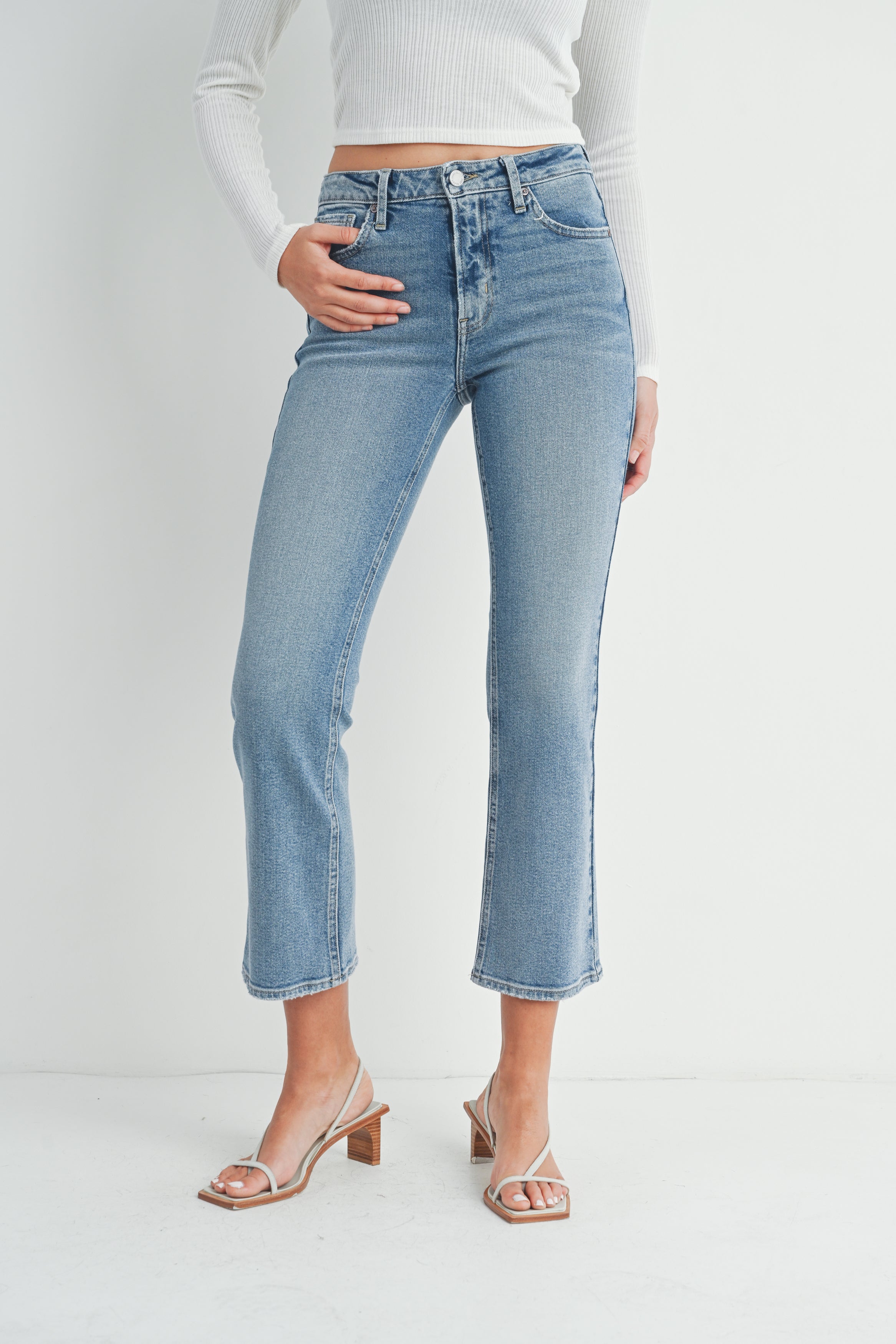 Just Black - Slim Cropped Bootcut - Medium Denim, Women's Jean Collection