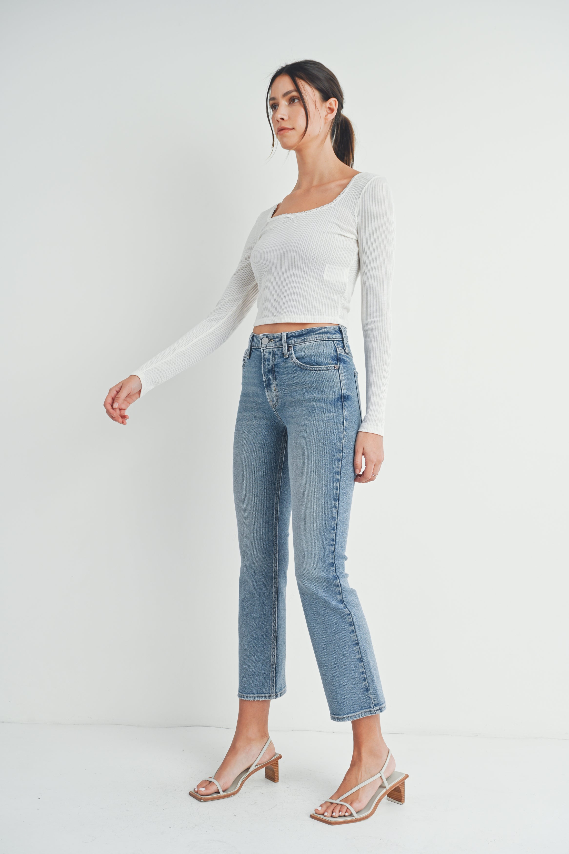 Just Black - Slim Cropped Bootcut - Medium Denim, Women's Jean Collection