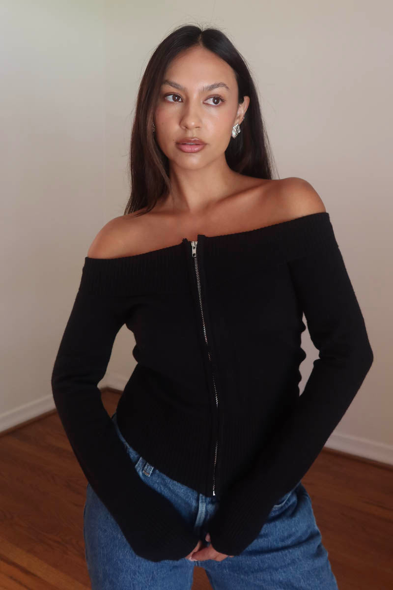 Ruby and Jenna Off Shoulder Zip Sweater Black L