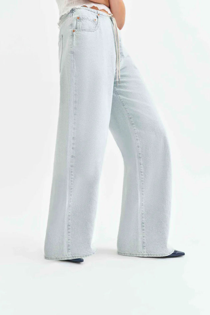 Daze - Madison Mid Rise Wide Leg - light denim, womens jean collection