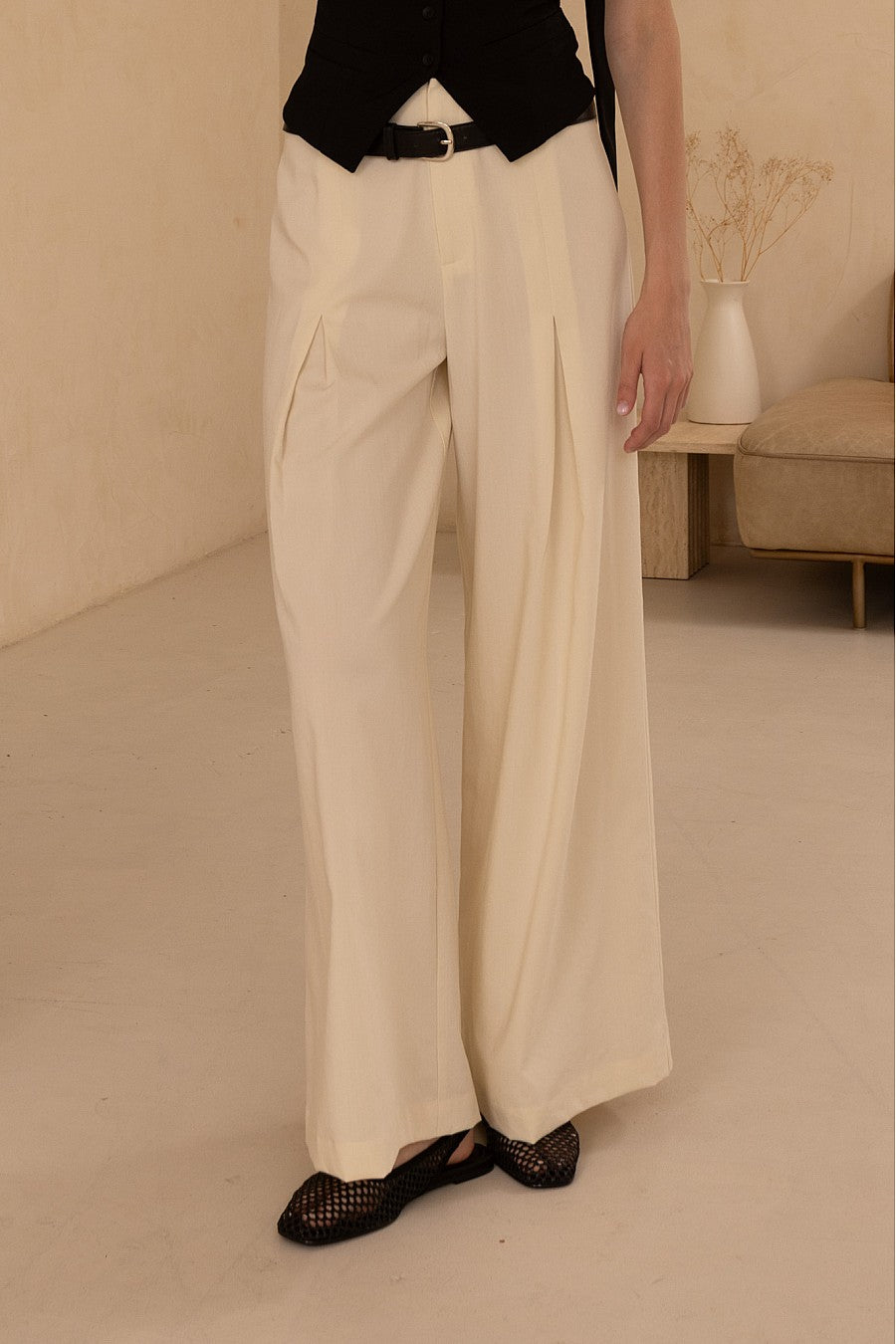Gathered Wide Leg Pant - Ecru, Women's Pant's Collection