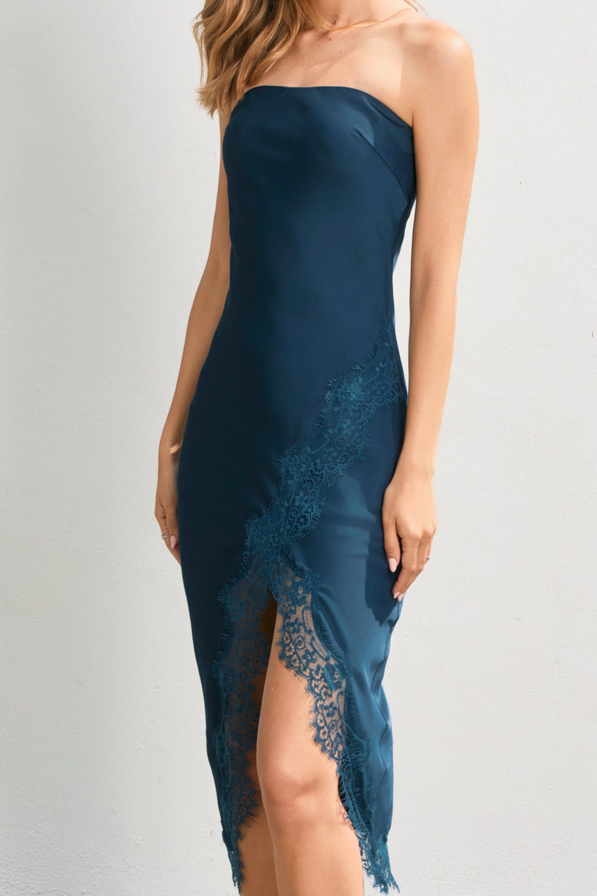 Strapless Satin Lace Trim Dress Ruby and Jenna Strapless Satin Lace Trim Dress Ruby and Jenna