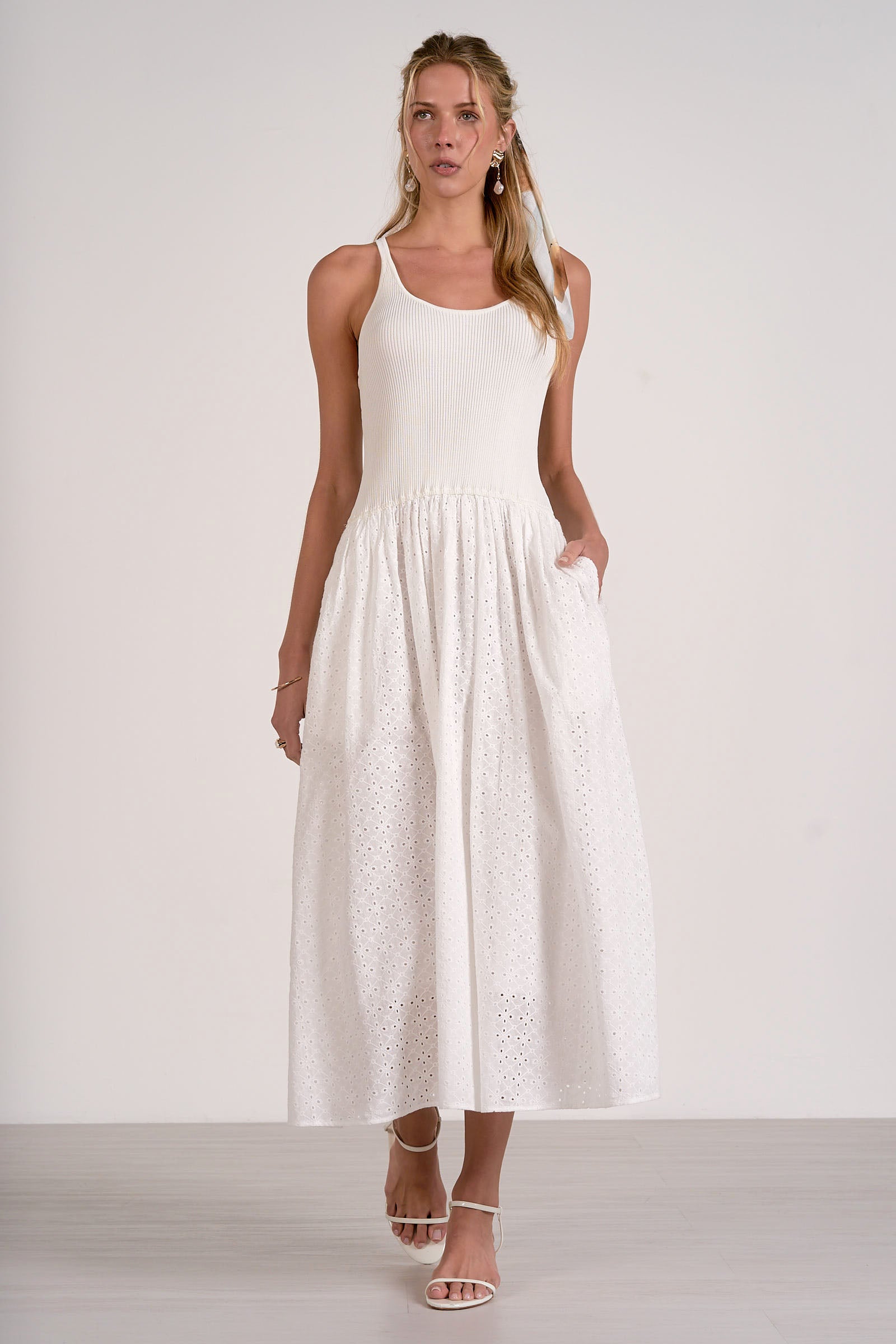 Eyelet Maxi Dress White / M