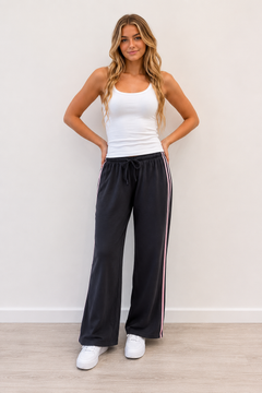 Super Wide Straight Leg