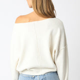 Round Neck Pullover Sweater