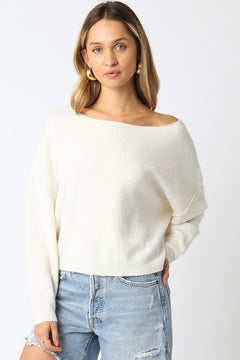 Round Neck Pullover Sweater