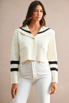 Cropped Collar Knit Cardigan