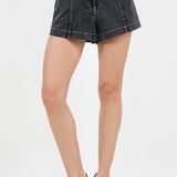 Contrast Stitch Short