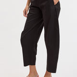Solid Mid Rise Barrel Pant