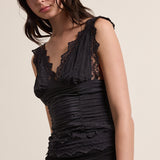 Scallop Shape Floral Lace Cami Top