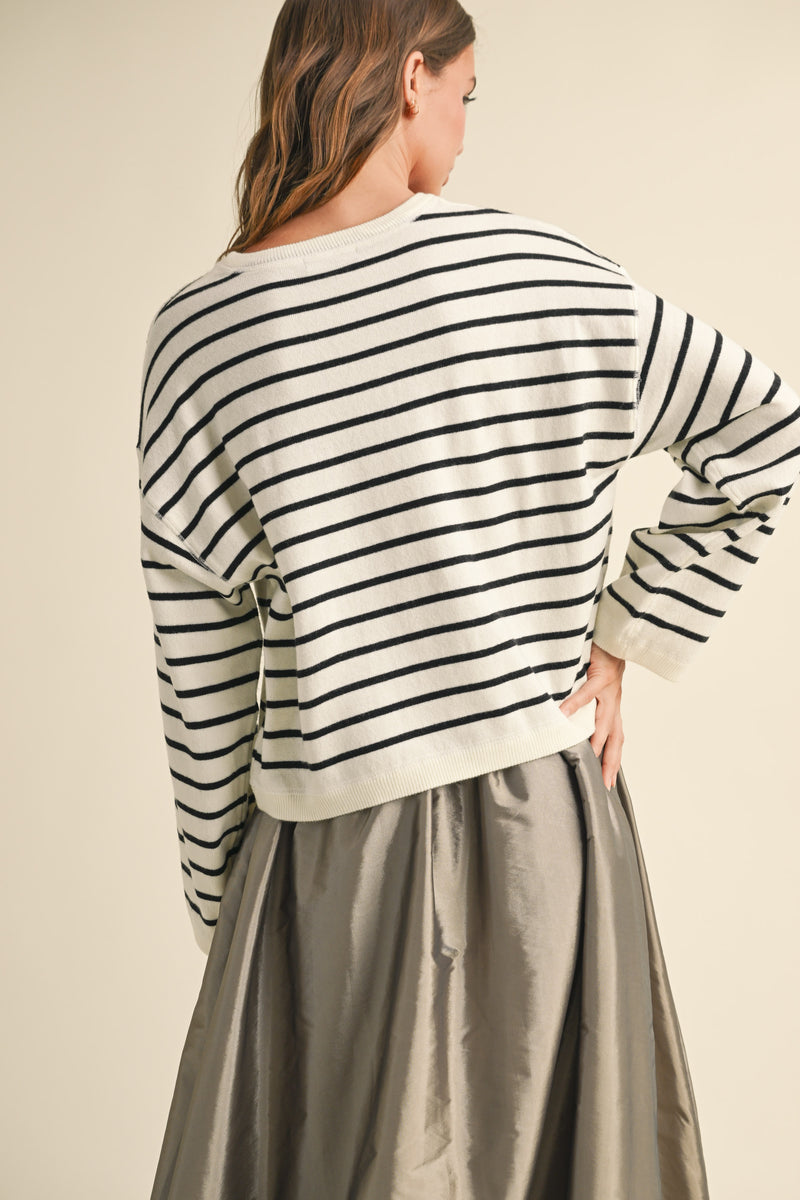 Stripe Pattern Sofe Knit Top